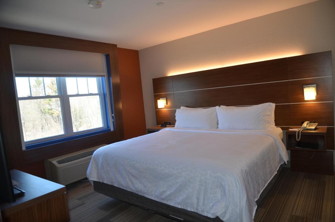 Holiday Inn Express Hotel & Suites Rochester By Ihg Exteriér fotografie