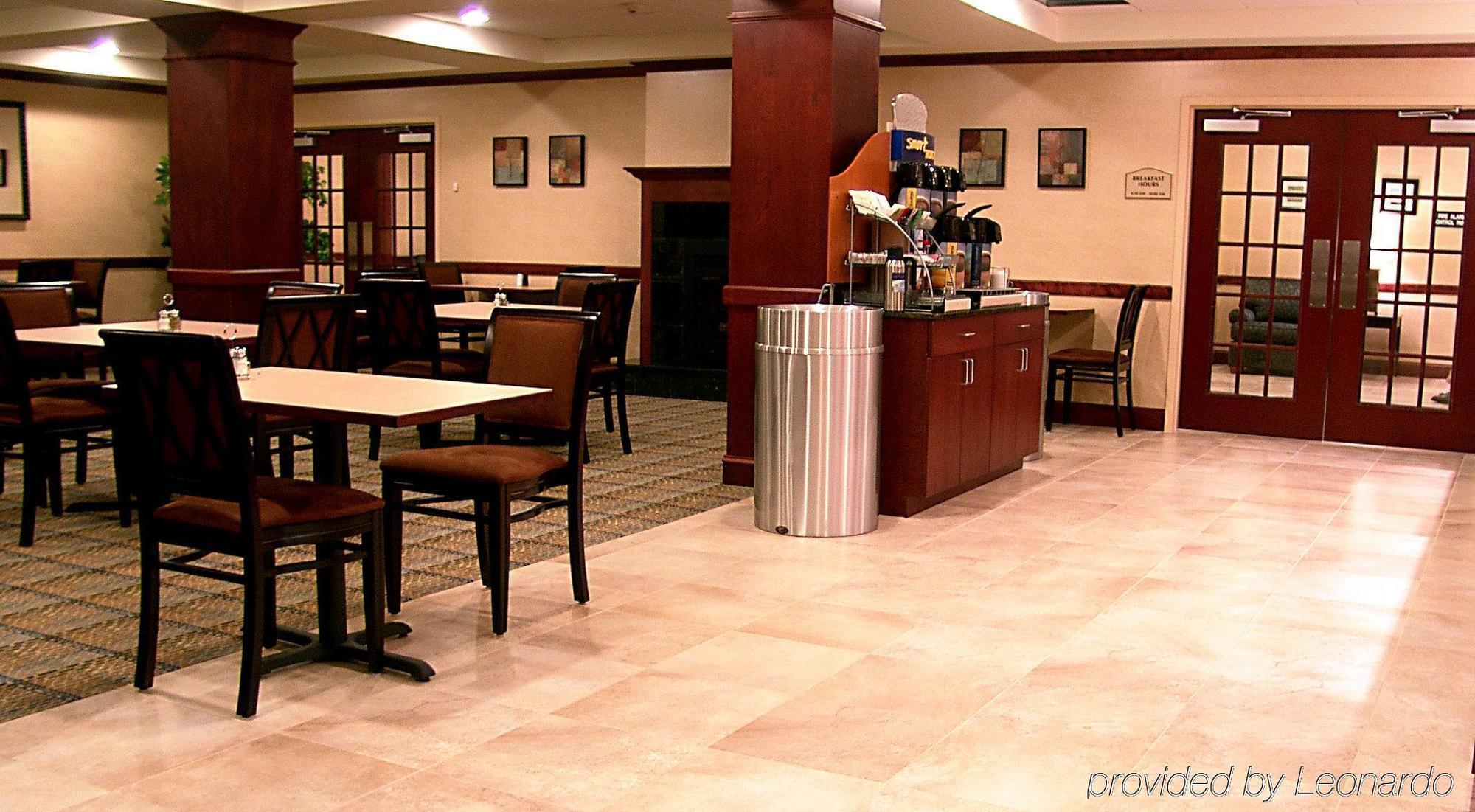 Holiday Inn Express Hotel & Suites Rochester By Ihg Exteriér fotografie